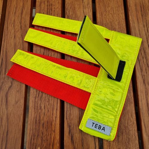 Reflexhalsband Gul 55 cm Bredd 5 cm + 2 gula flärpar + 6 gula flärpar